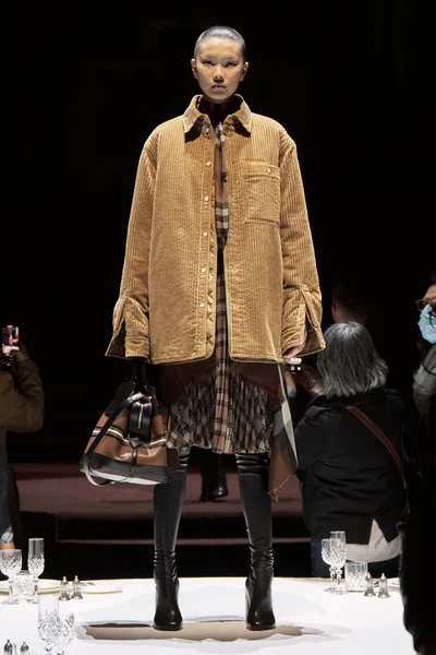 Look 20